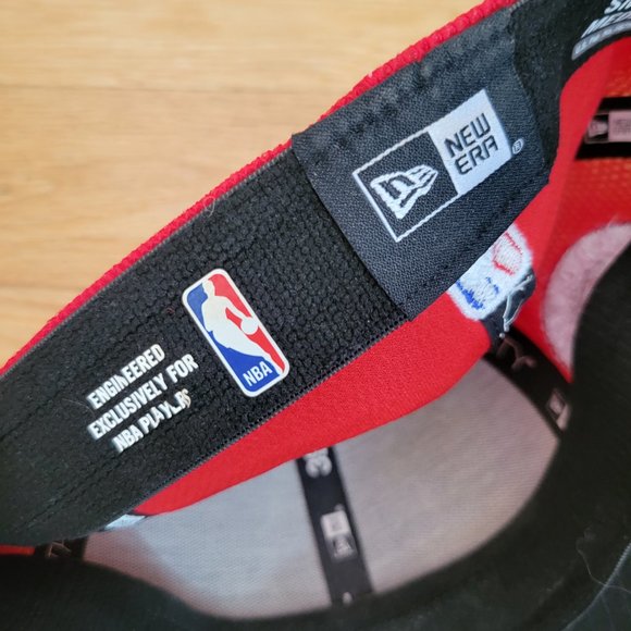 New Era Raptors Cap - Picture 3 of 3